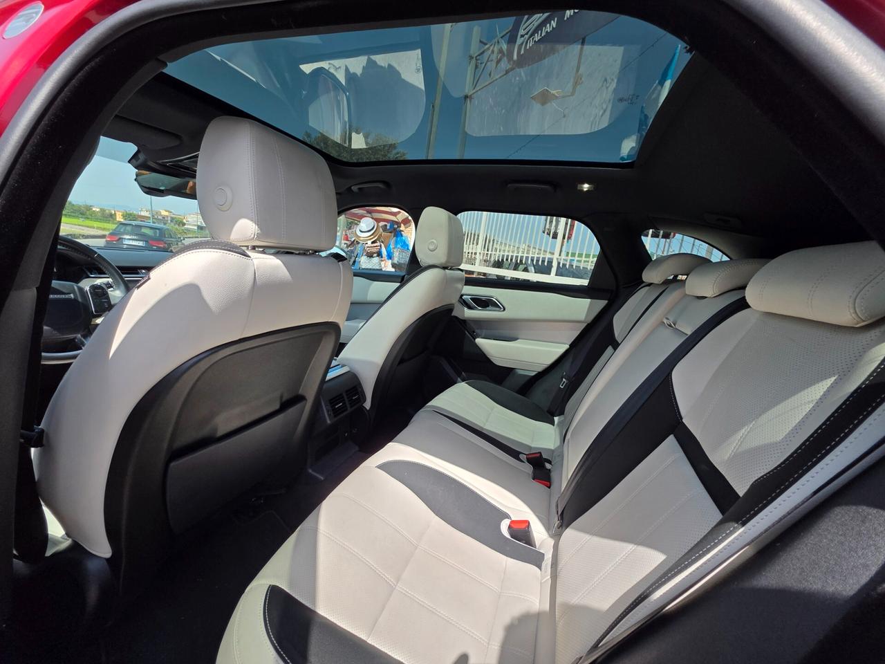 Land Rover Range Velar 2.0D I4 240 CV HSE