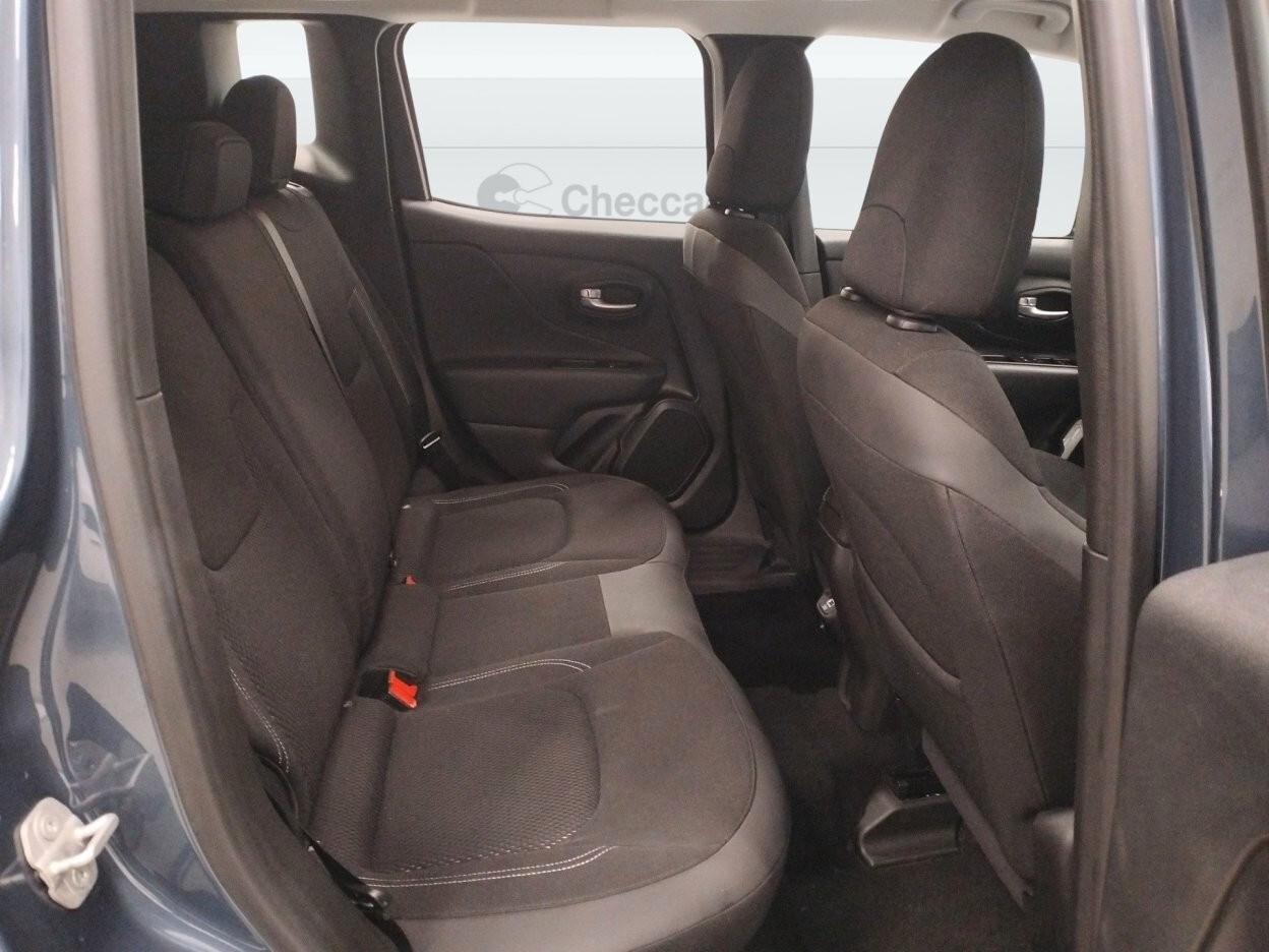 Jeep Renegade 1.5 Turbo T4 MHEV Summit