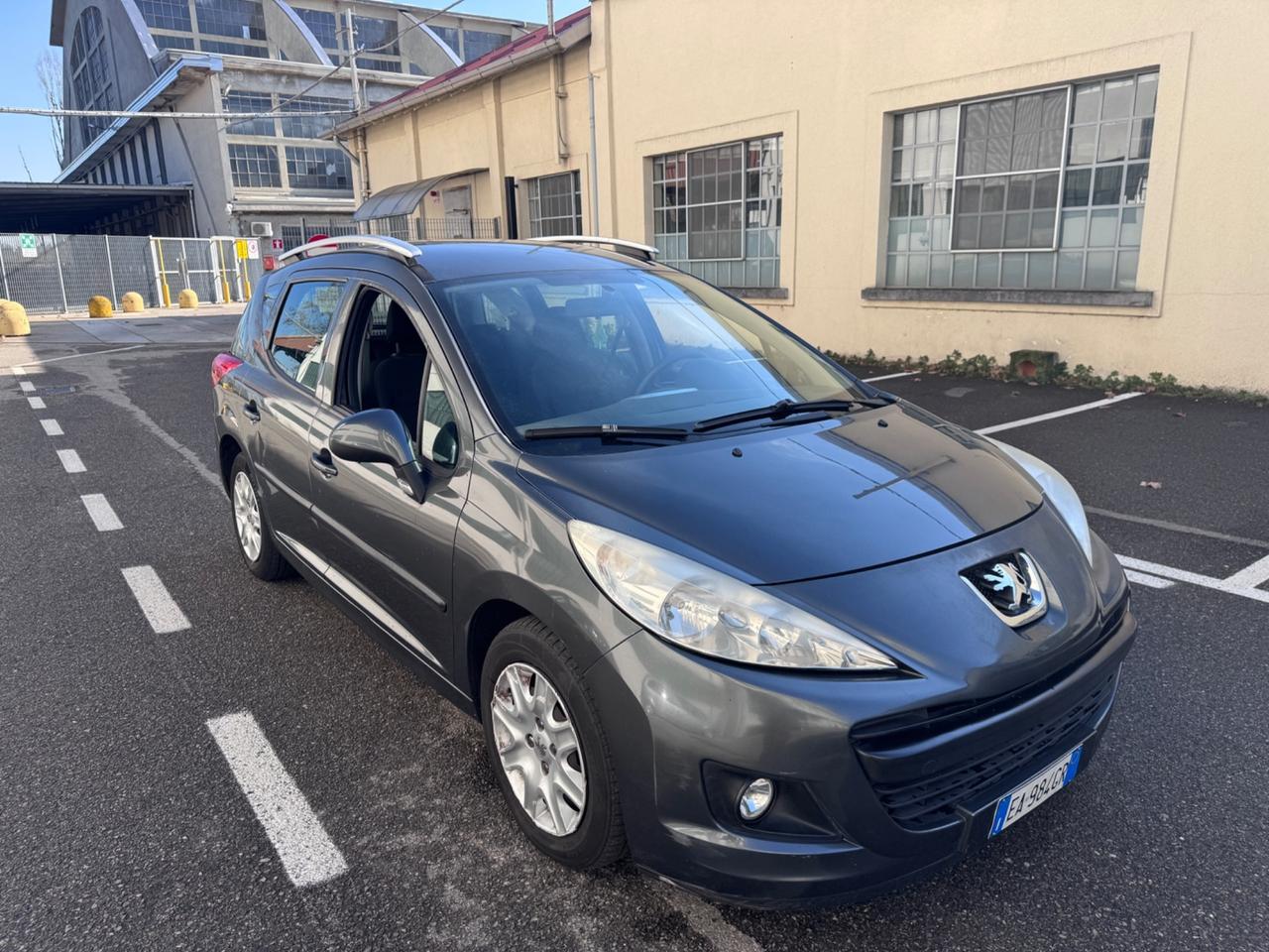 Peugeot 207 1.6 8V HDi 93CV SW X Line