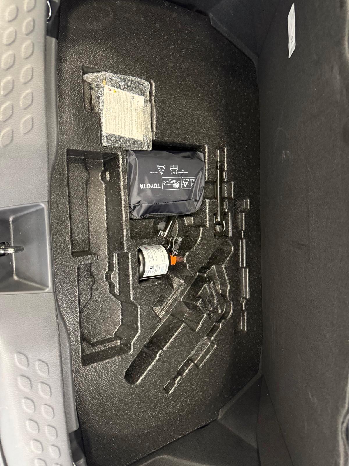 Toyota C-HR 1.8 Hybrid E-CVT Lounge 2017