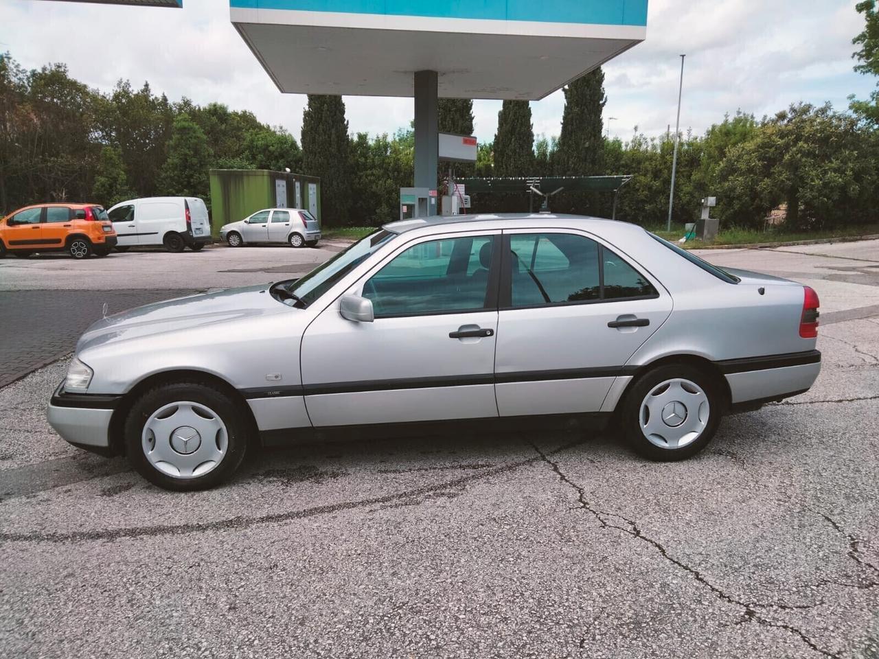 Mercedes-benz C 200 C 200 Kompressor cat Classic