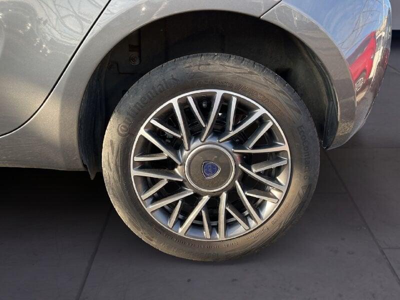 Lancia Ypsilon III 2021 1.0 firefly hybrid Gold s&s 70cv