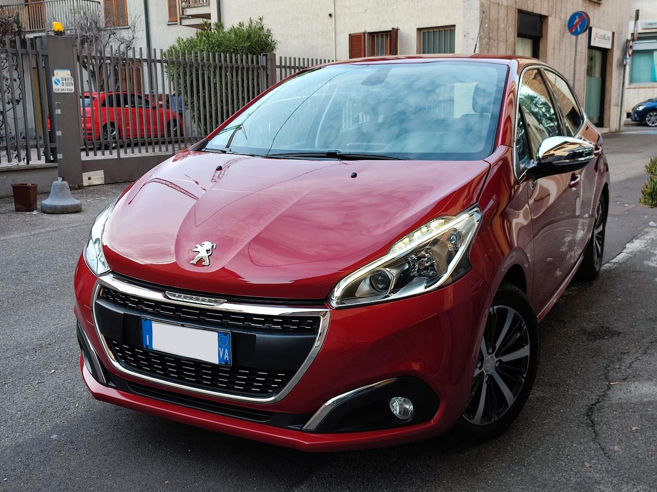 Peugeot 208 PureTech 82 5 porte Allure Ok Neopatentato