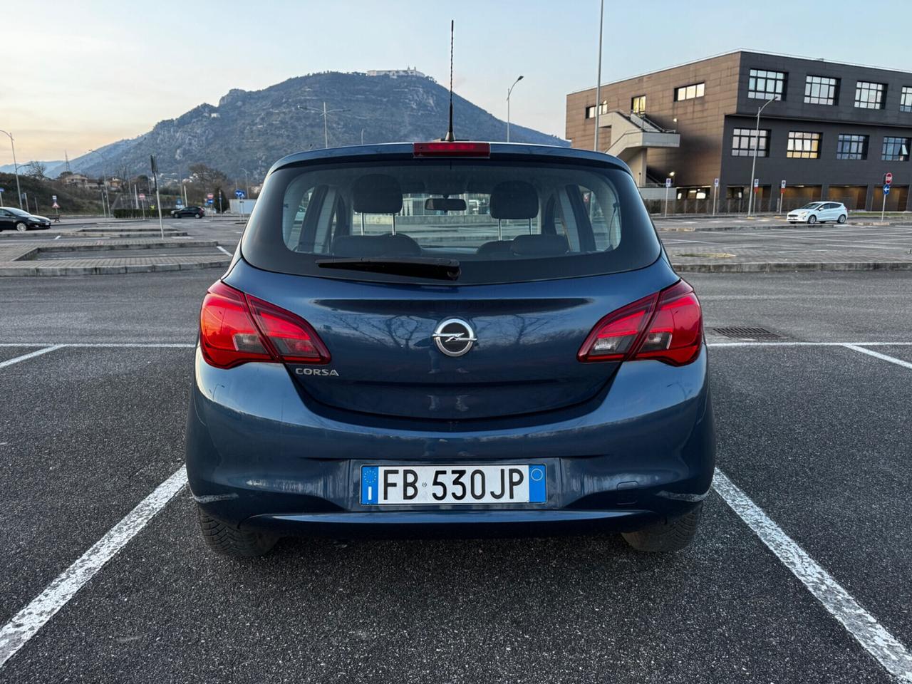 Opel Corsa 1.4 90CV GPL Tech 5 porte b-Color