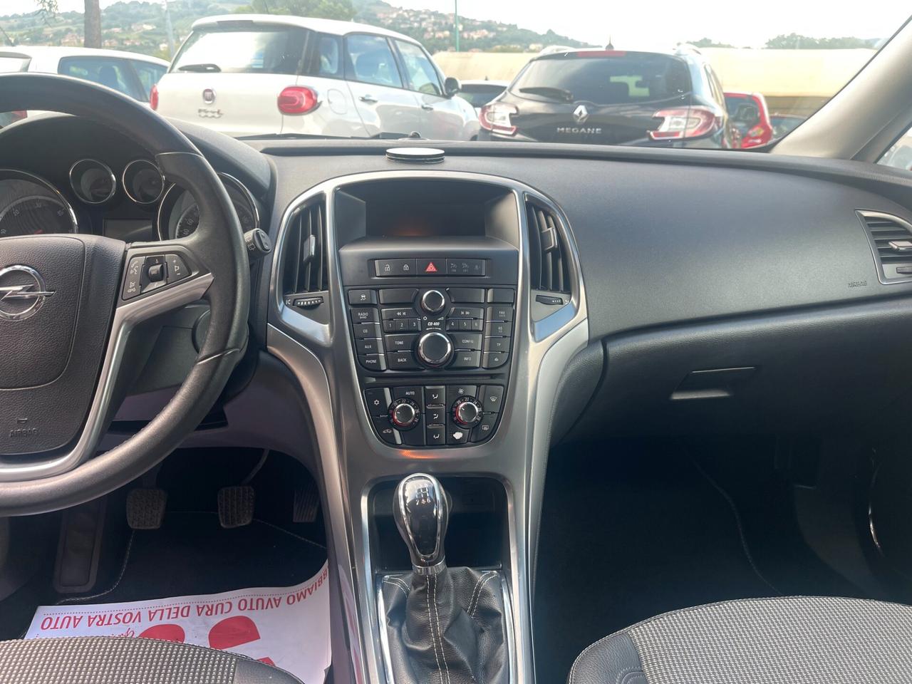 Opel Astra 1.7 CDTI 110CV Sports Tourer Cosmo NEO PATENTATI