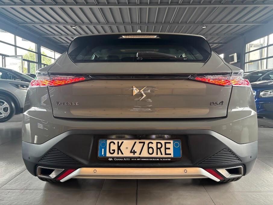 DS4 E-Tense 225 Cross Trocadero