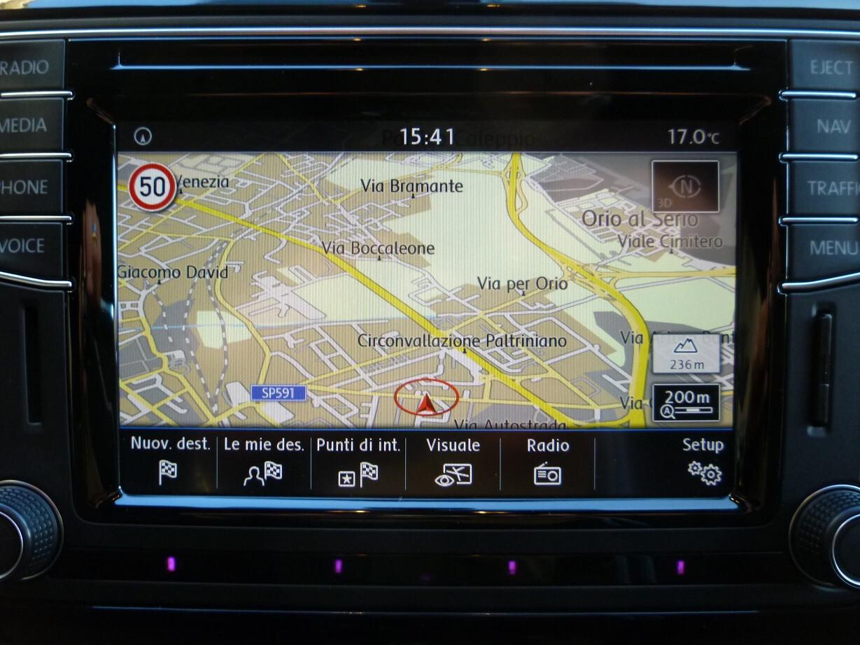 Volkswagen Maggiolino 1.2 DSG Design Sound BlueMotion Technology Ok neopatentati