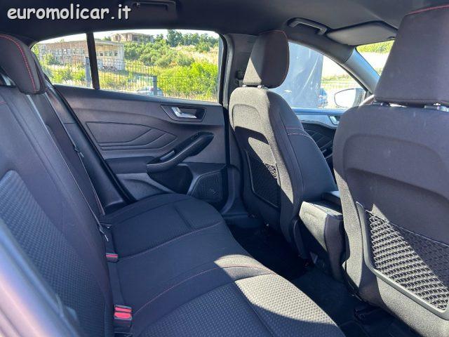 FORD Focus 1.0 EcoBoost Hybrid 125 cv ST-Line