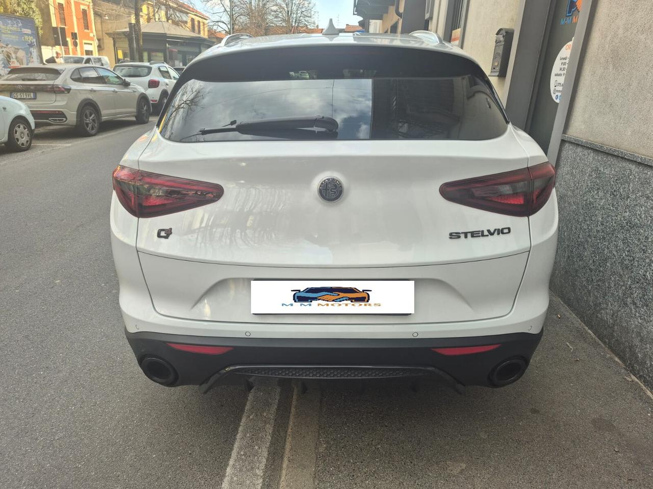 Alfa Romeo Stelvio 2.2 Turbodiesel 180 CV AT8 RWD Business