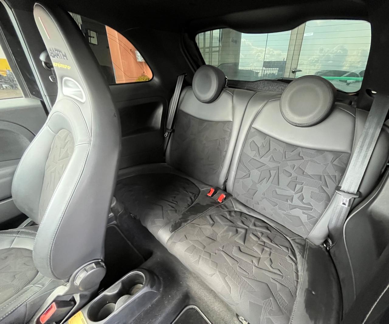 Abarth 595 1.4 T-Jet 165 CV Scorpioneoro-km65000-