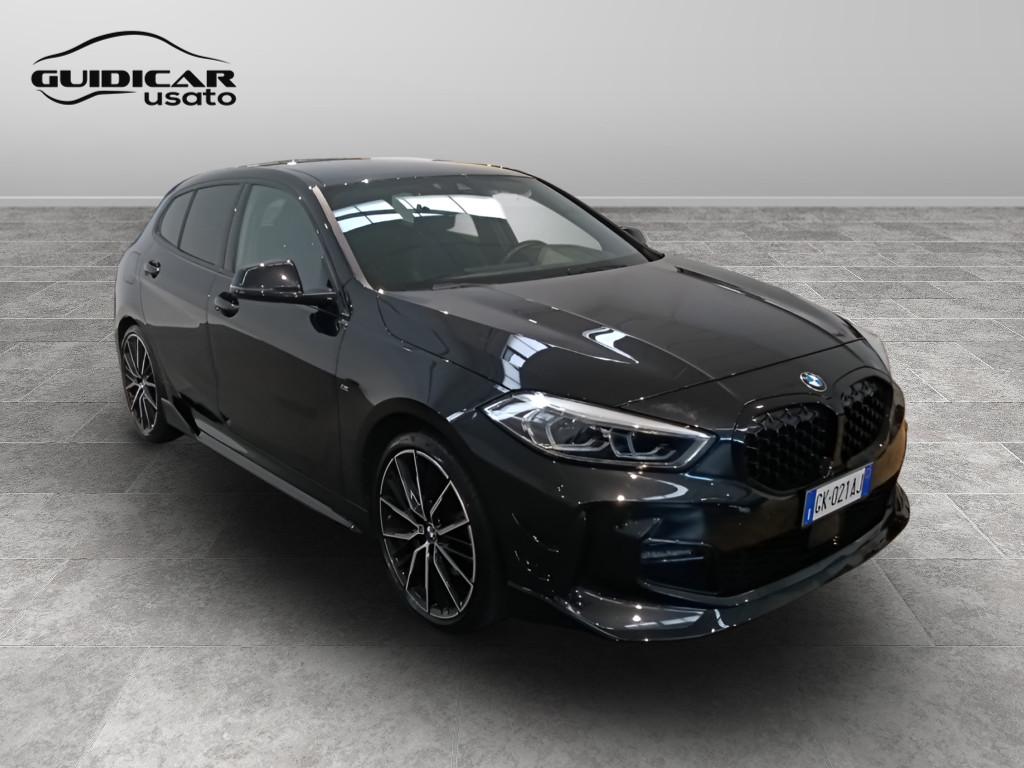 BMW Serie 1 F40 - 118d Msport auto