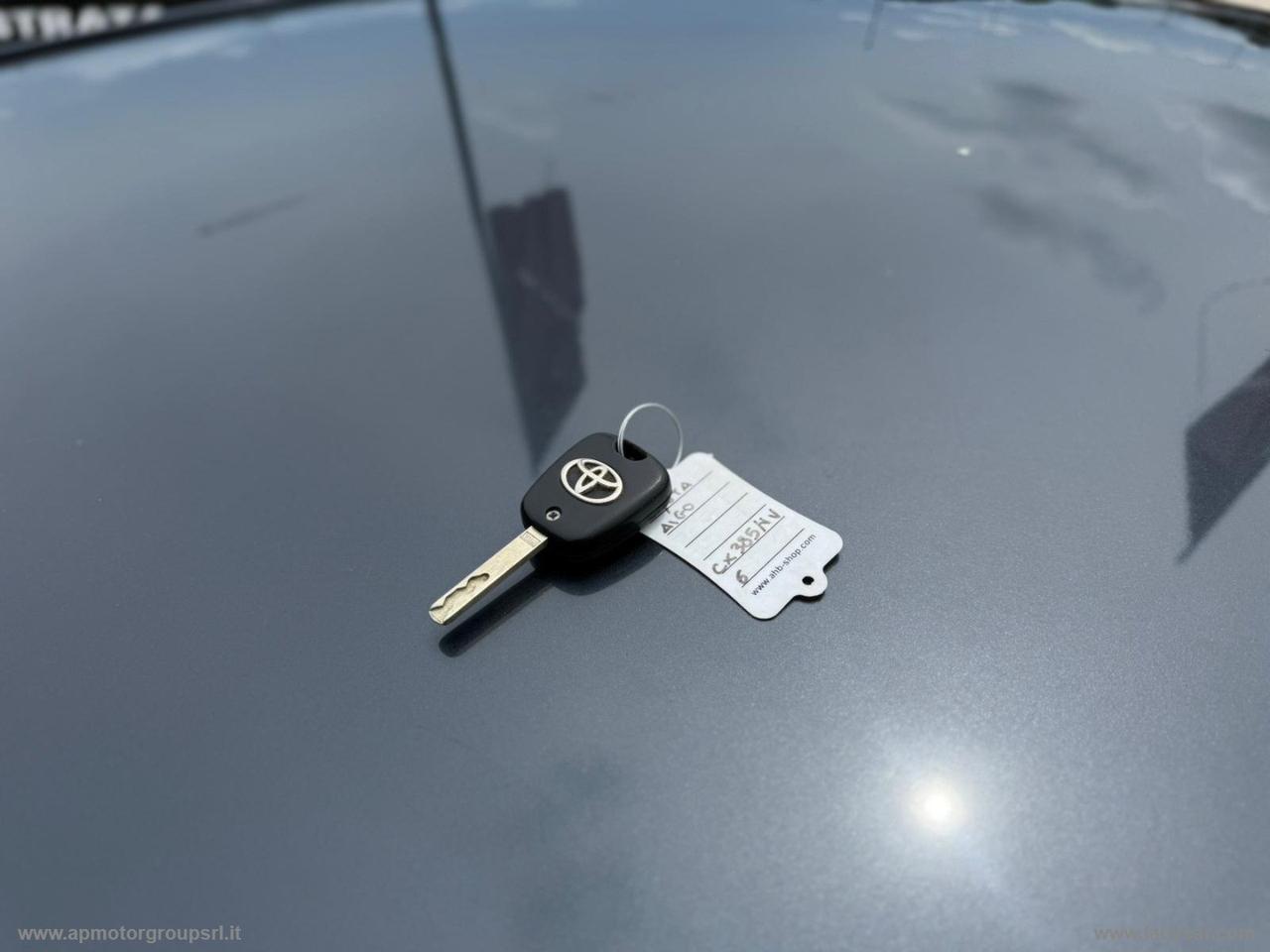 TOYOTA Aygo 1.0 12V VVT-i 3p. Sol