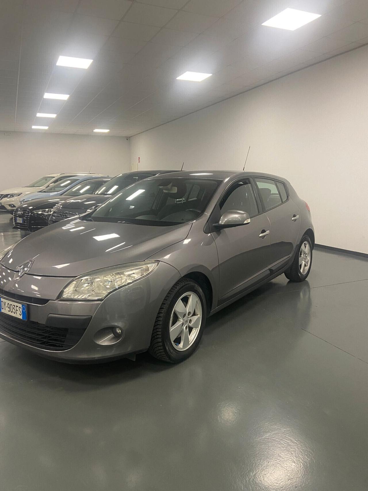 Renault Megane Mégane 1.5 dCi 110CV Dynamique