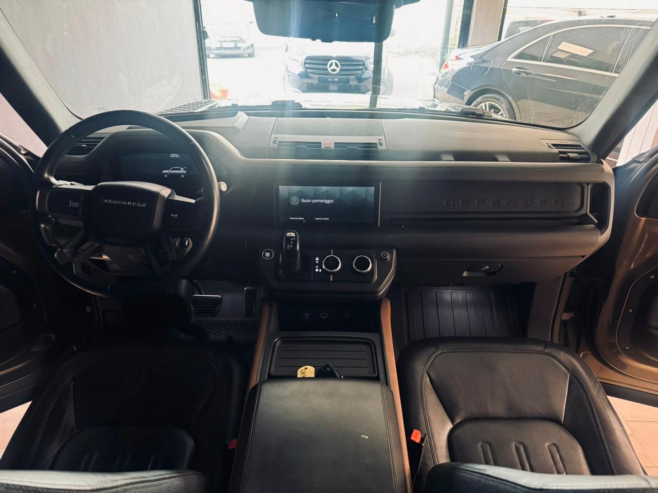 Land Rover Defender 110 3.0D I6 200 CV AWD Auto X-Dynamic S