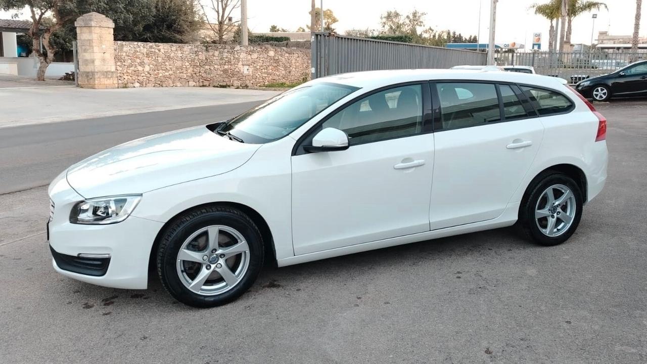 Volvo V60 D2 Momentum