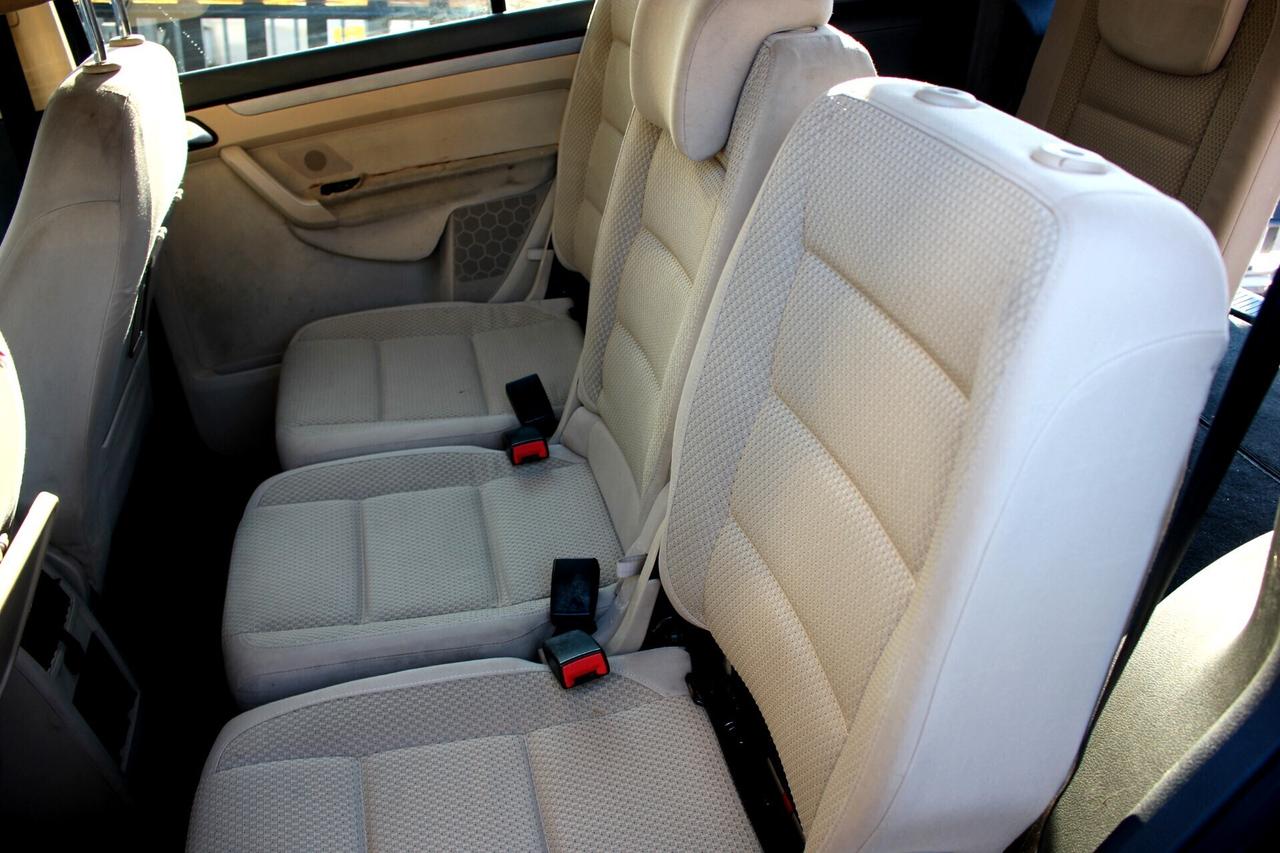 Volkswagen Touran 1.6 TDI 7 POSTI REALI AUTOMATICA