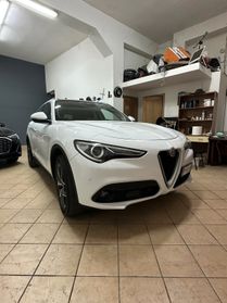 Alfa Romeo Stelvio 2.2 Turbodiesel 180 CV AT8 Q4 Executive