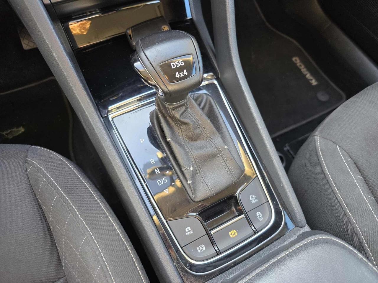 SKODA Karoq 1.5 TSI ACT DSG 4x4 Executive