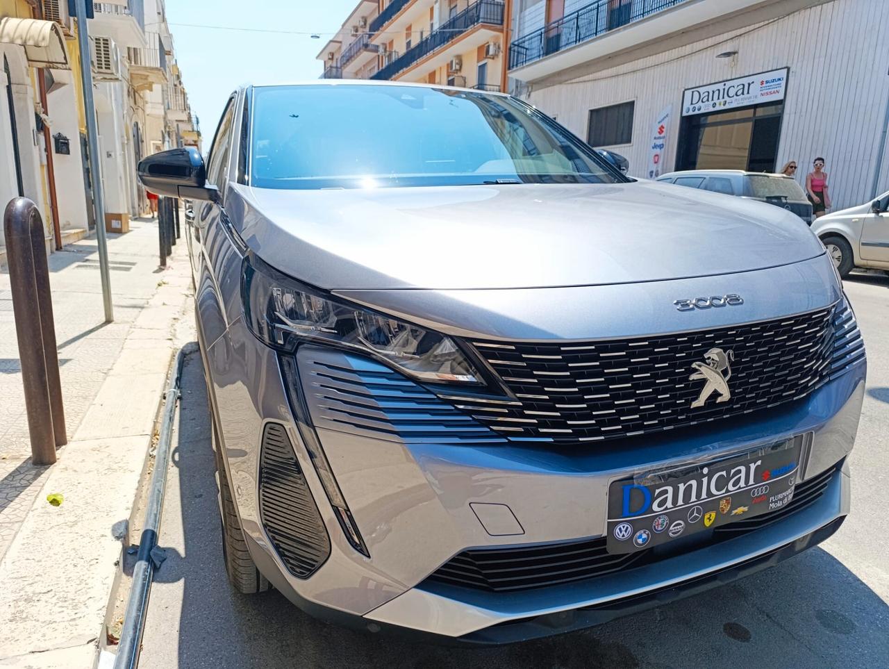 Peugeot 3008 BlueHDi 130 S&S EAT8 Allure
