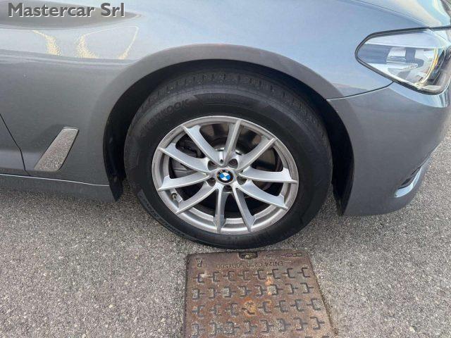 BMW 520 520d Touring xdrive Business auto S TG : FL661AS