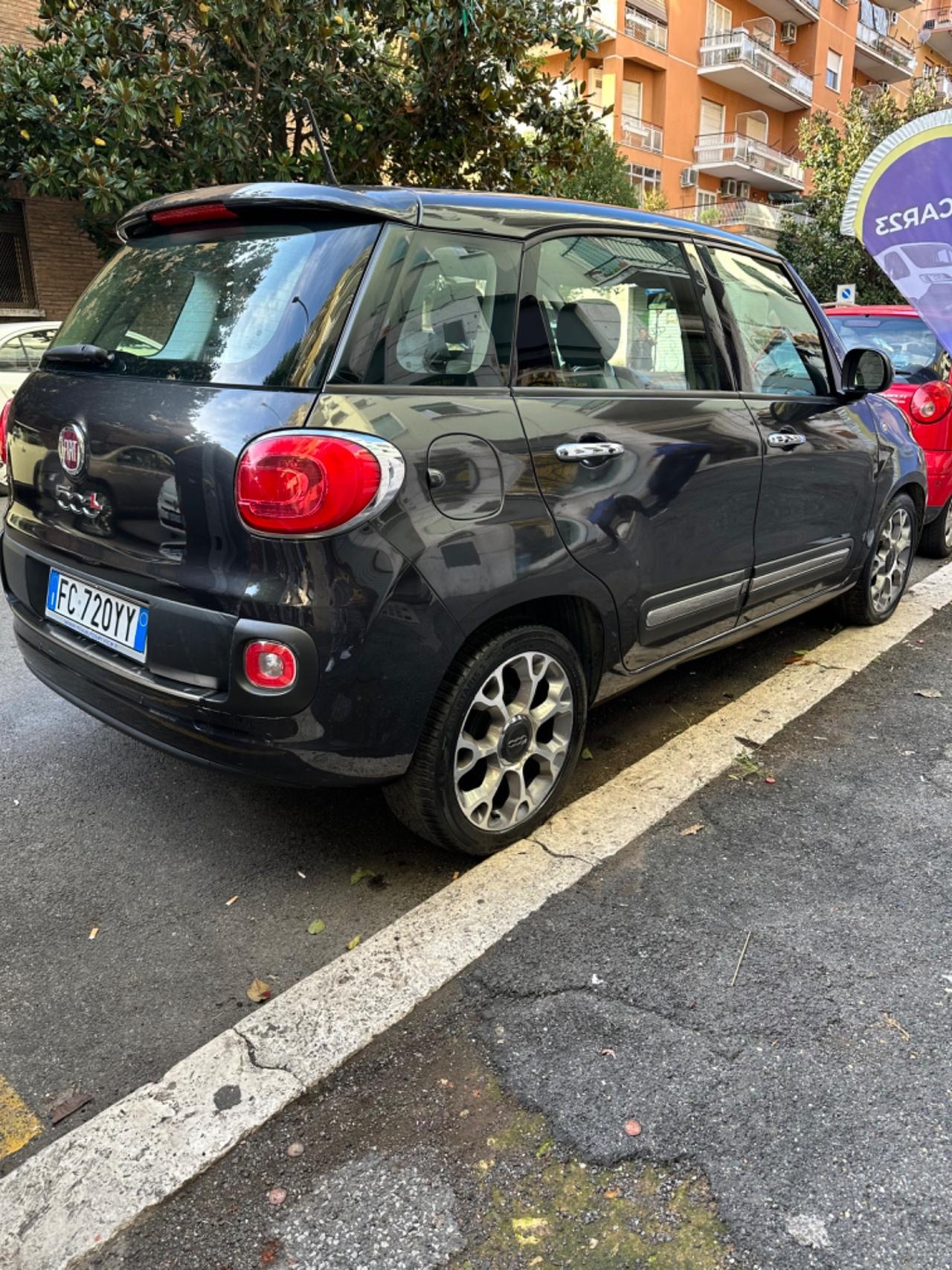 Fiat 500L automatica neopatentato garanzia