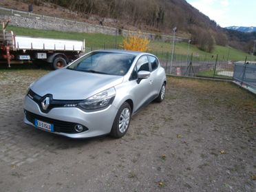 Renault Clio 1.2 75CV 5 porte Live NEOPATENTATI