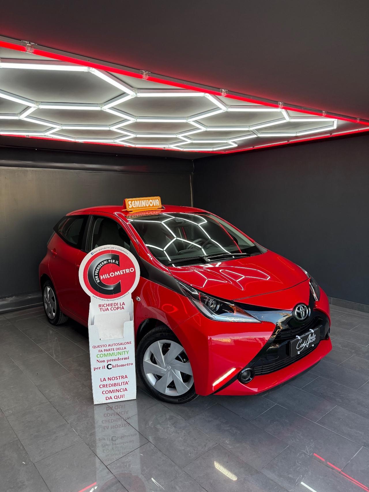 Toyota Aygo 1.0 VVT X-WAVE 2018 20000 KM