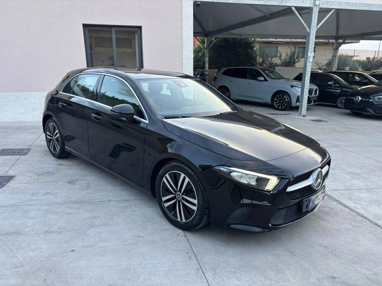 Mercedes-benz GLA 180 d Automatic Business :”:”:”: