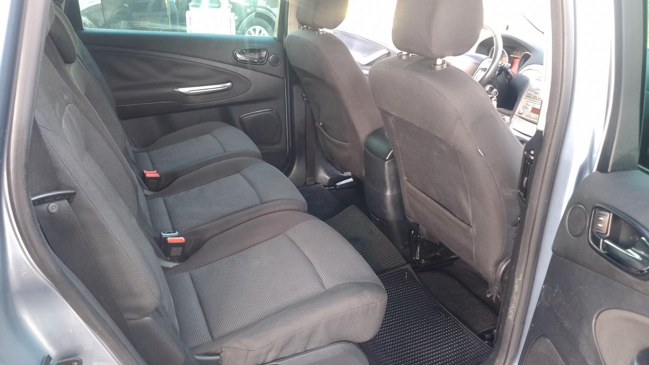 Ford S-Max 2.0 TDCi 140CV Titanium 7 POSTI 07