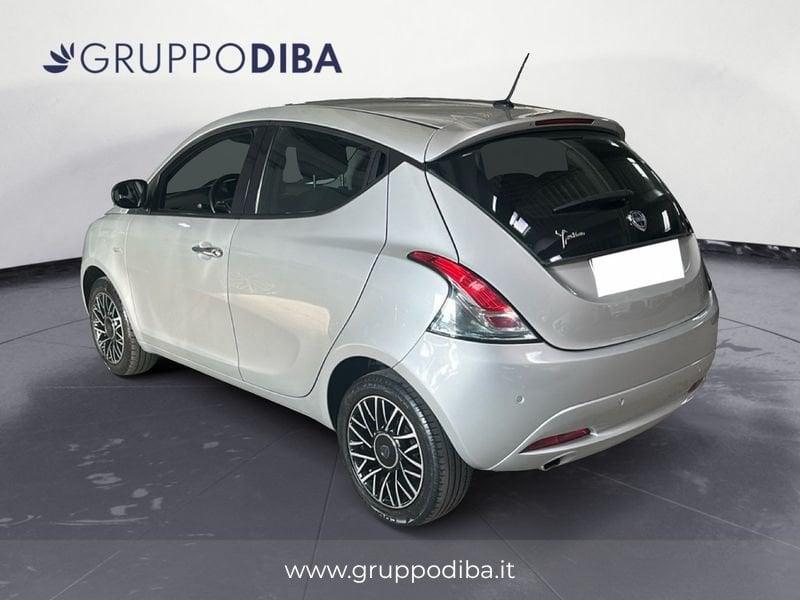 Lancia Ypsilon III 2015 Benzina 1.2 Gold s&s 69cv my19