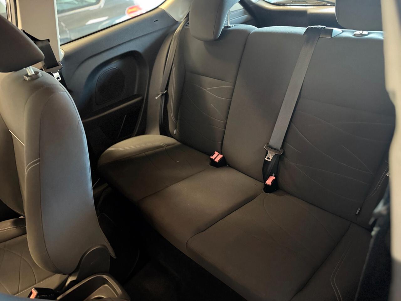 Ford Fiesta 1.5 TDCi 75CV 3 porte Business