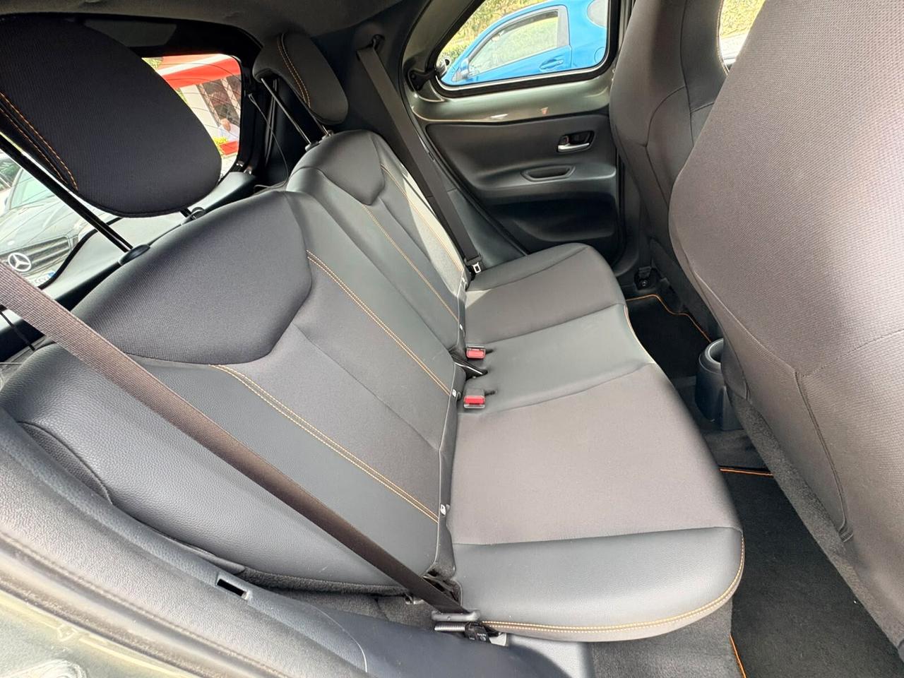 Toyota Aygo X 1.0 VVT-i 72 CV 5 porte Lounge Air S-CVT
