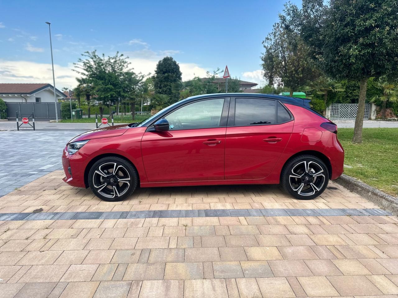 Opel Corsa 1.5 D 100 CV GS Line NEOPATENTATI