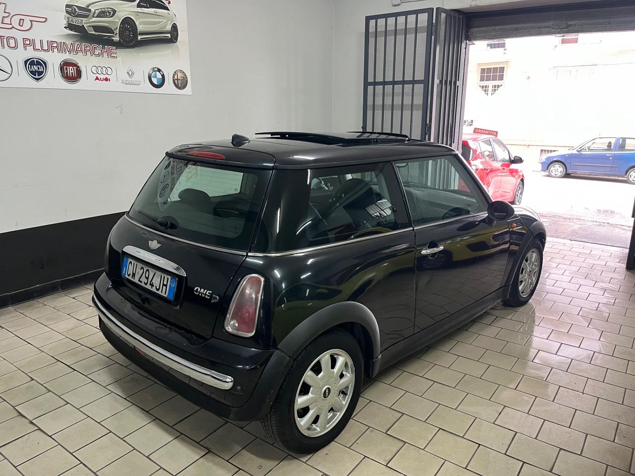Mini 1.4 tdi Cooper d one 2005