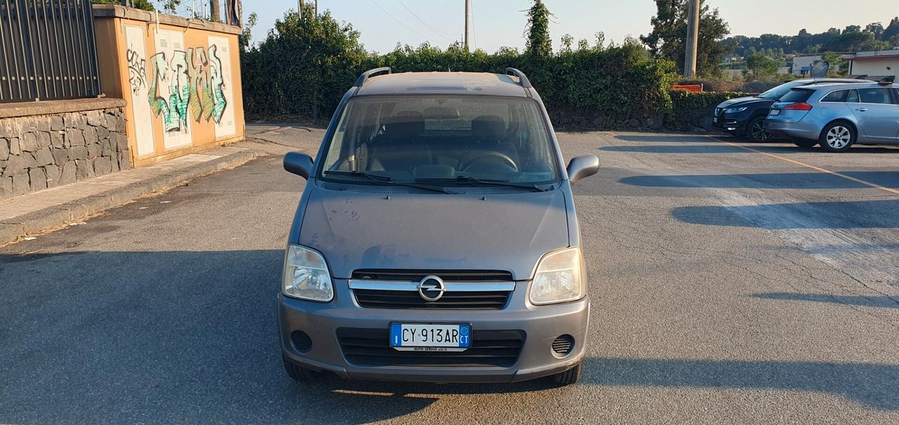 Opel Agila 1.0 12V Club