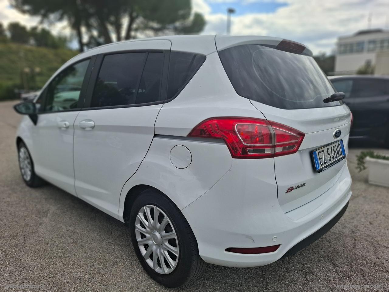 FORD B-Max 1.4 90 CV GPL Titanium