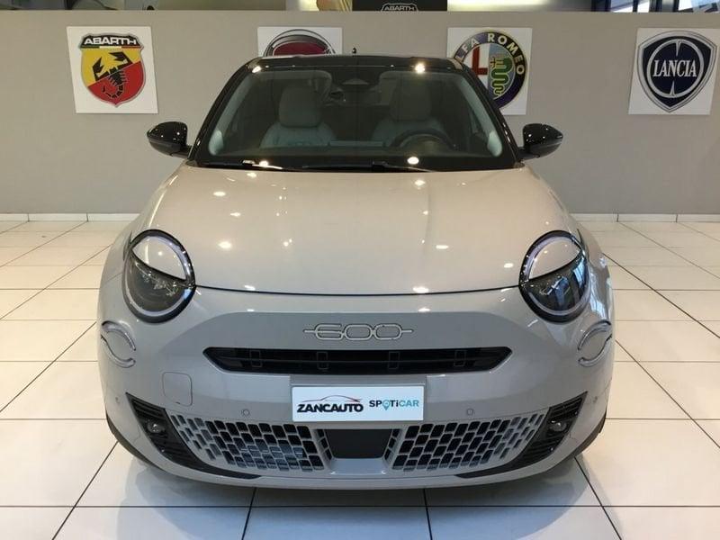 FIAT 600 600 Hybrid 110 CV DCT MHEV La Prima II