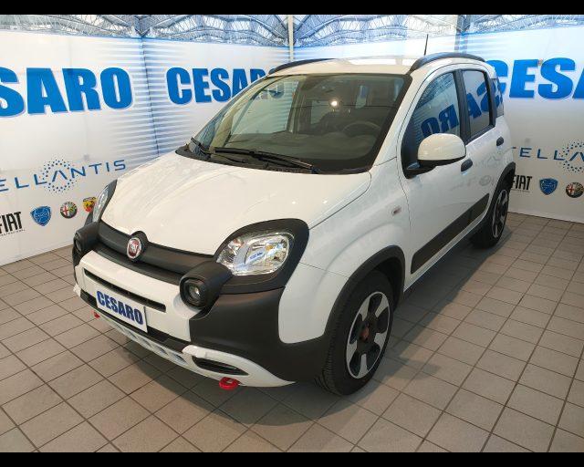 FIAT New Panda 1.0 firefly hybrid Cross s&s 70cv 5p.ti