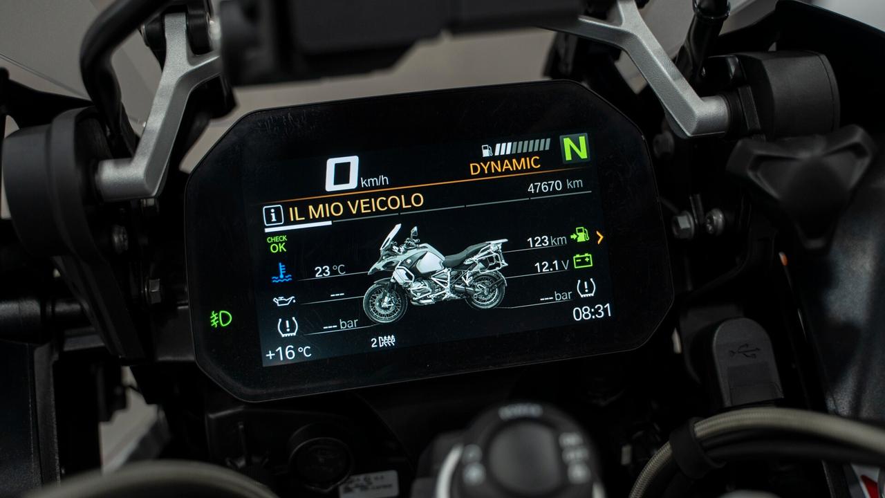 BMW R 1250 GS ADVENTURE RALLYE PACK LUCI AKRAPOVIC CRUISE RISCALDAMENTO MANOPOLE + BORSE RIGIDE