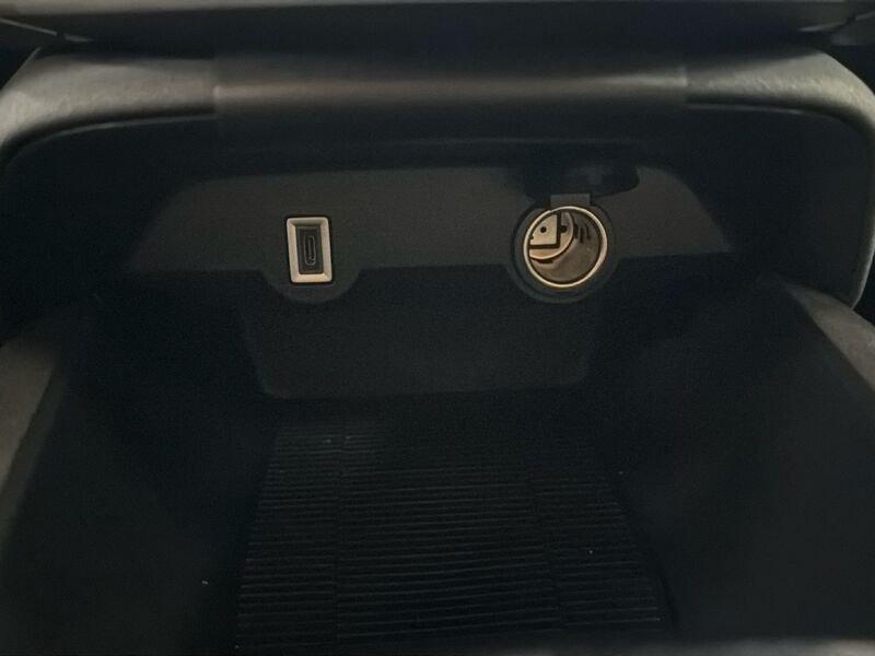 Lancia Ypsilon Ypsilon 1.2 LX 100cv e-dct