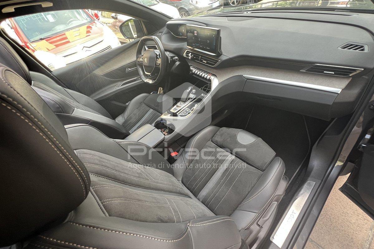 PEUGEOT 3008 Hybrid 225 e-EAT8 GT