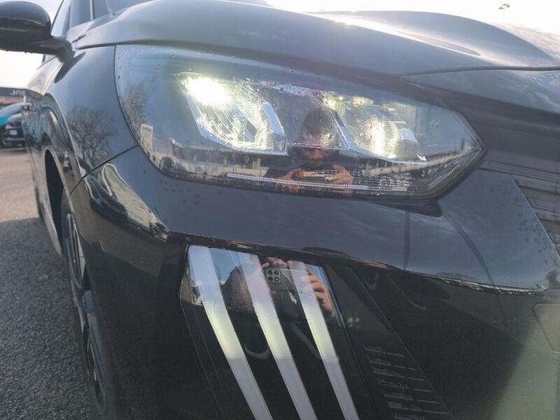 Peugeot 208 5P - ALLURE Pure 100 cv