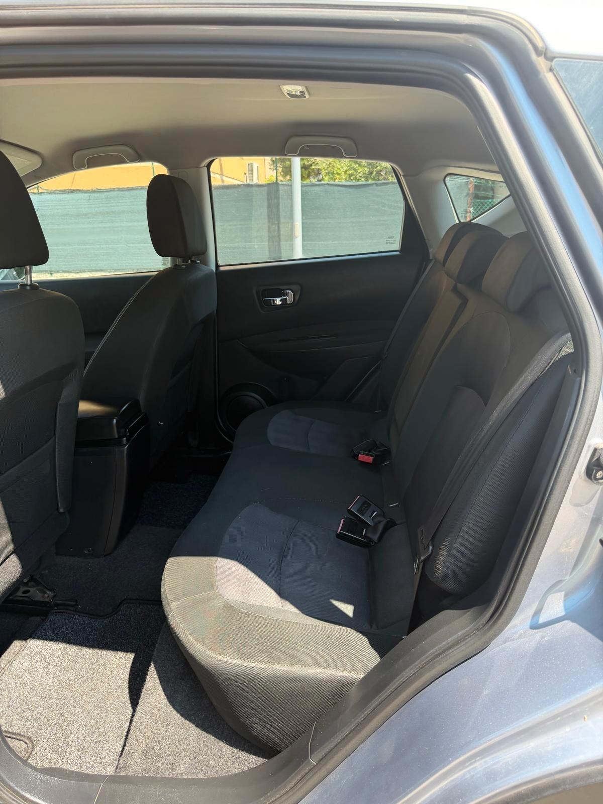 Nissan Qashqai 1.6 dci - NEOPATENTATI - 12 MESI DI GARANZIA -