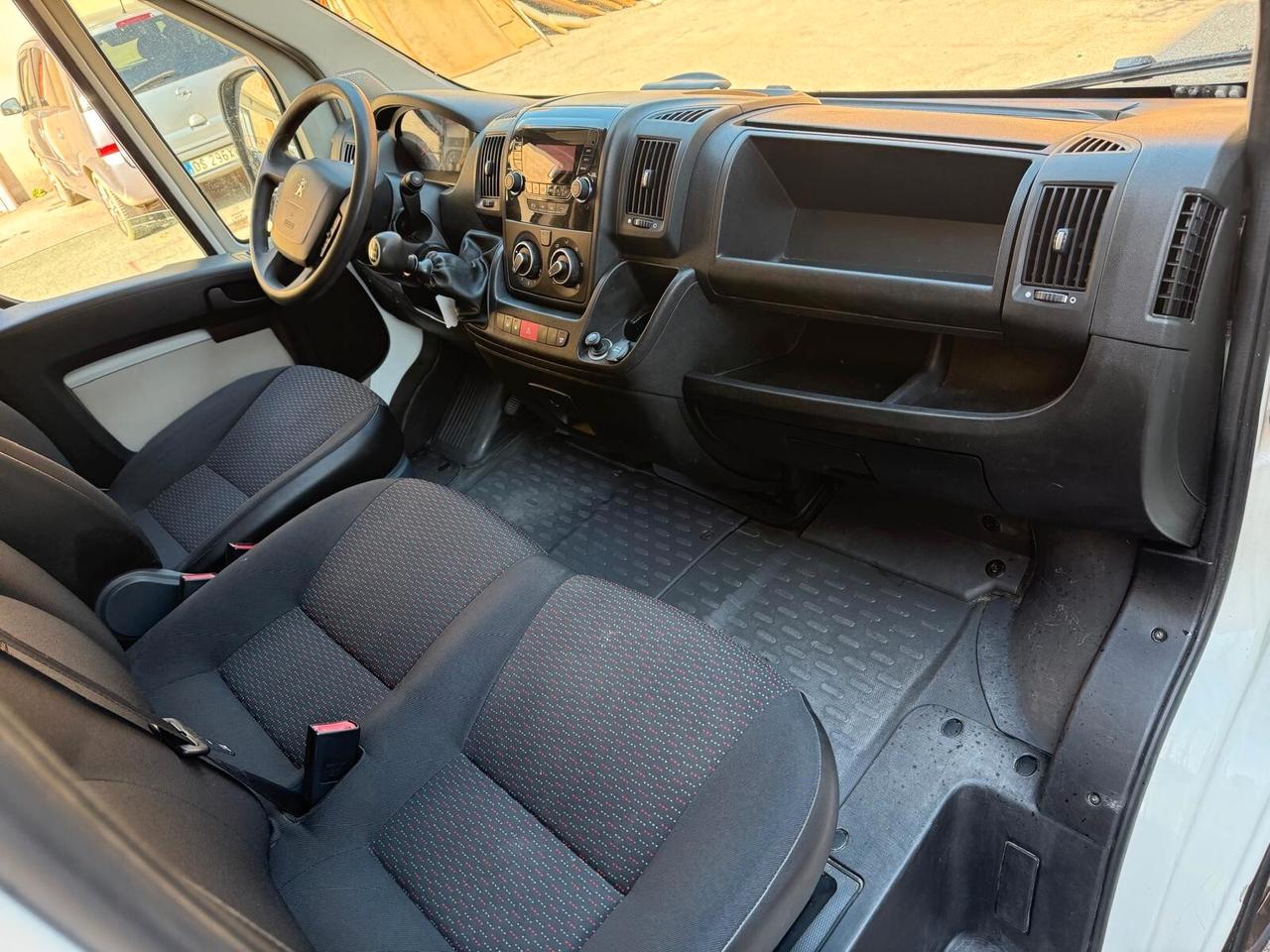 Peugeot Boxer 2.0 BlueHDi/130CV FAP Premium