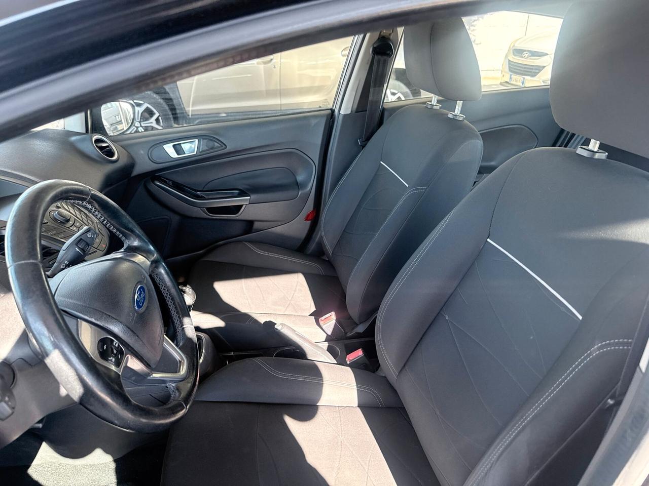 Ford Fiesta 1.0 80CV 5 porte Titanium