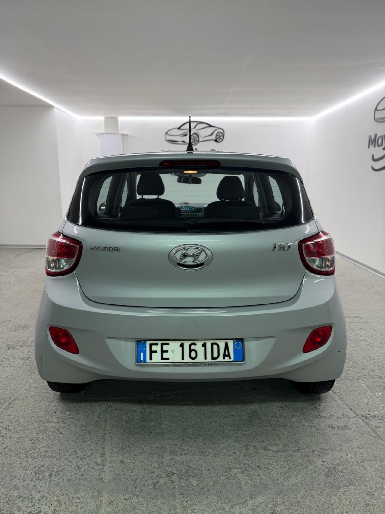 HYUNDAI i10 (anno 2016)