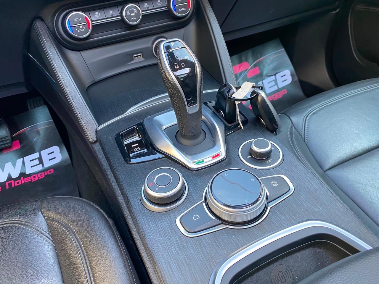 ALFA ROMEO STELVIO 190cv Q4 AT8 TETTO CAM CARPLAY 2021