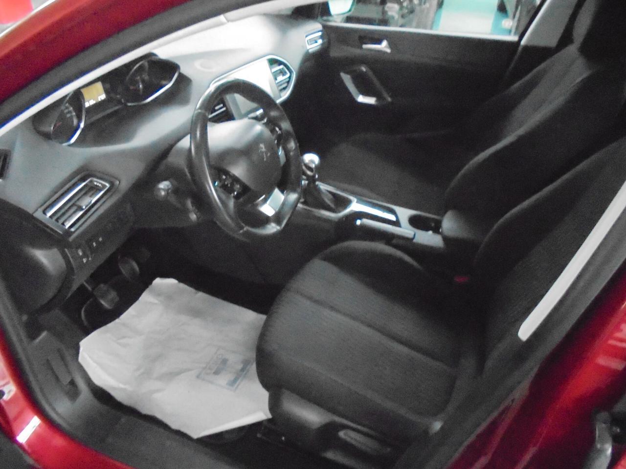 Peugeot 308 BlueHDi 120 S&S Business Euro6