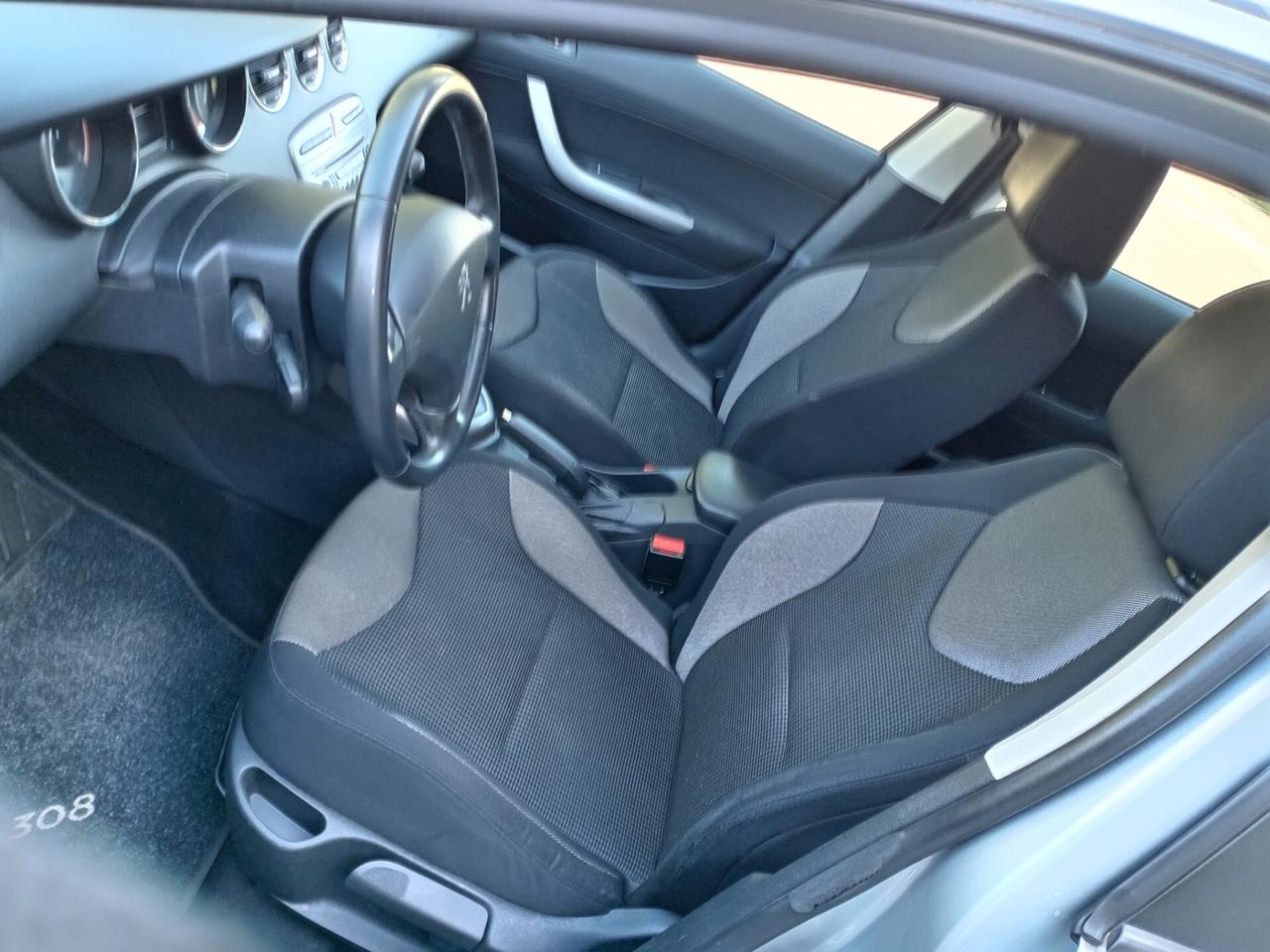Peugeot 308 1.6 8V e-HDi 112CV Stop&Start 5p. Active