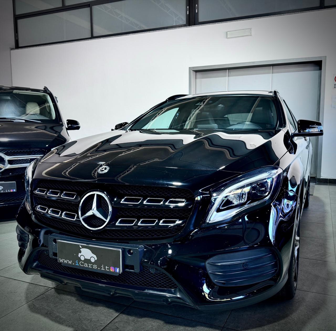 Mercedes-Benz GLA 200 d 136CV Premium AMG